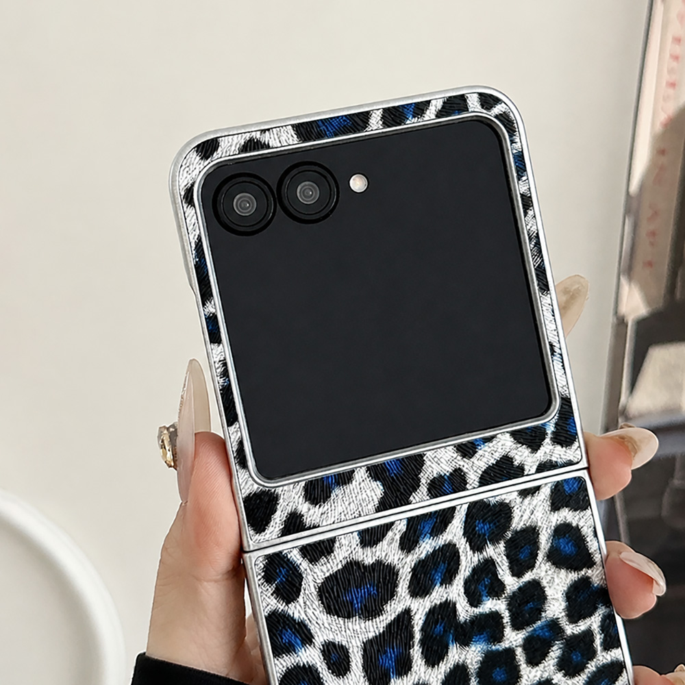 ヒョウ柄折りたたみフリップ電話ケース Motorola Ra - Vintage Fashion Women Dresses のレビューと価格