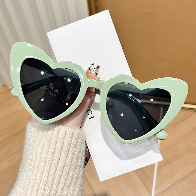 新しいヴィンテージレトロインスタグラムハート型透明ピンク光沢 - Vintage Fashion Instagram のレビューと価格
